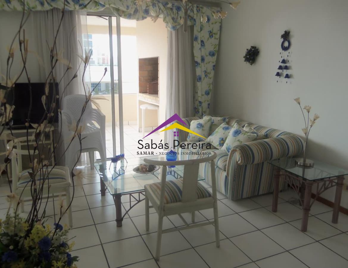 APARTAMENTO DE 2 DORMITORIOS VISTA A PLAYA MANSA EN ALQUILER TEMPORAL