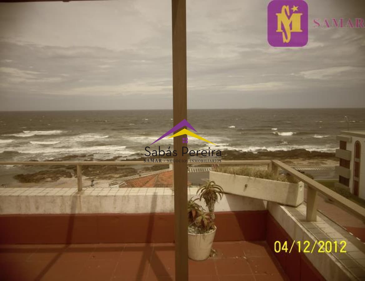 Pent-house, 3 dormitorios en la Península con parrillero propio!