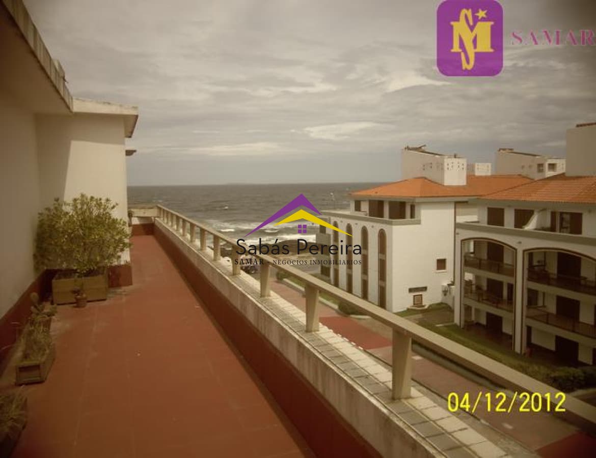 Pent-house, 3 dormitorios en la Península con parrillero propio!