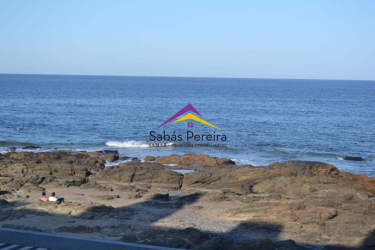 ALQUILER ENERO FRENTE AL MAR PENINSULA
