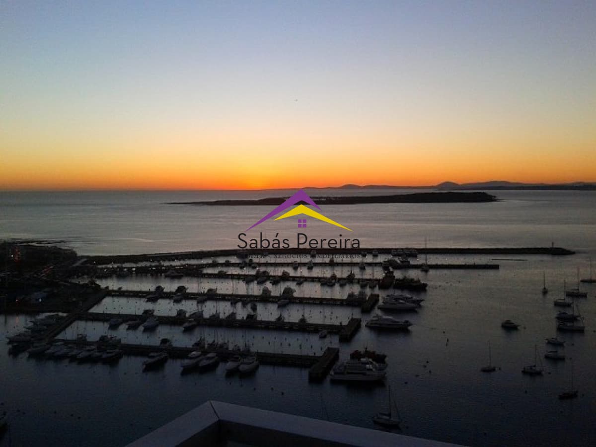 Apartamento ID.38182 - Venta de apartamento en La Peninsula de 2 dormitorios