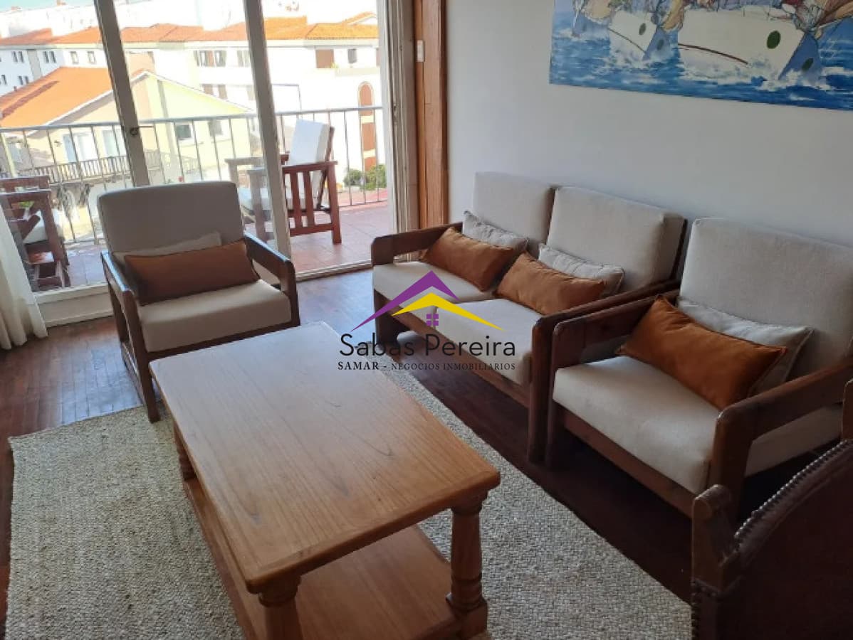 Alquiler de temporada apartamento de 3 dormitorios