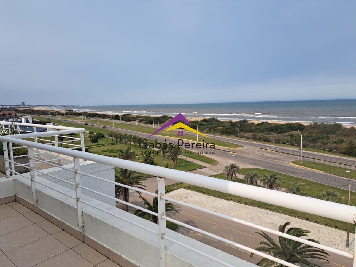 ALQUILER PENTHOUSE BRAVA PRIMERA FILA 4 DORMITORIOS