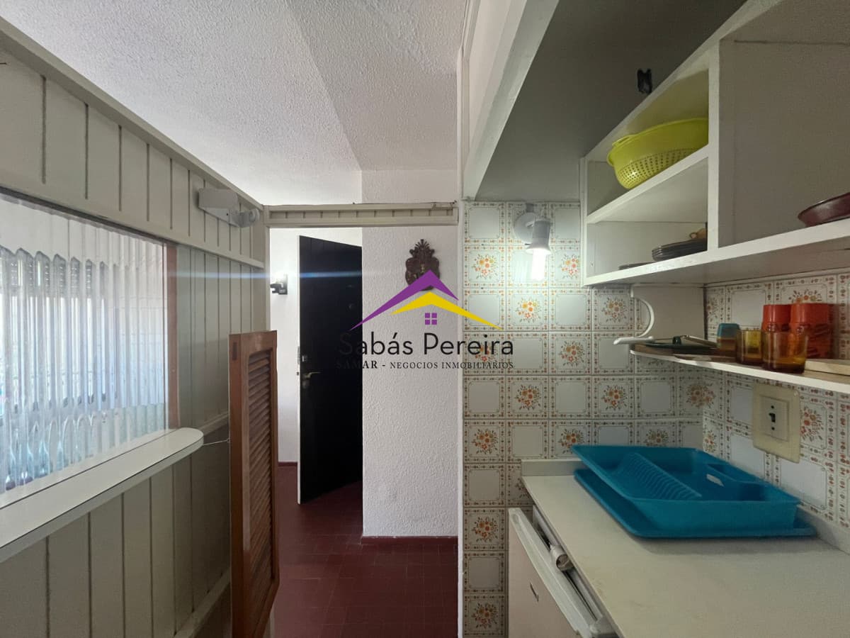 Apartamento ID.37810 - Apartamento en alquiler de temporada a pasos del mar