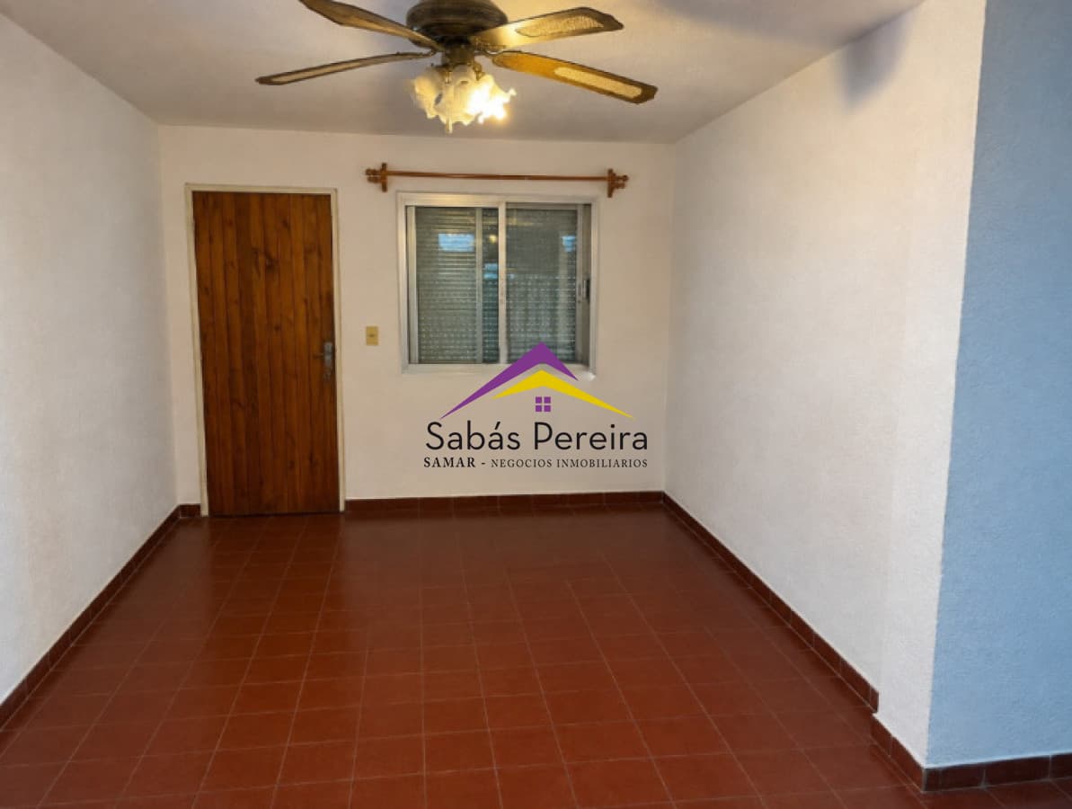 Apartamento ID.41755 - Apartamento de 3 Dormitorios en Venta en el Centro de Maldonado