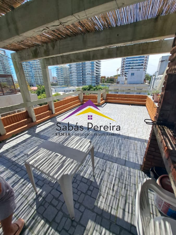 ALQUILER 1 DORMITORIO PUNTA DEL ESTE CON PARRILLERO