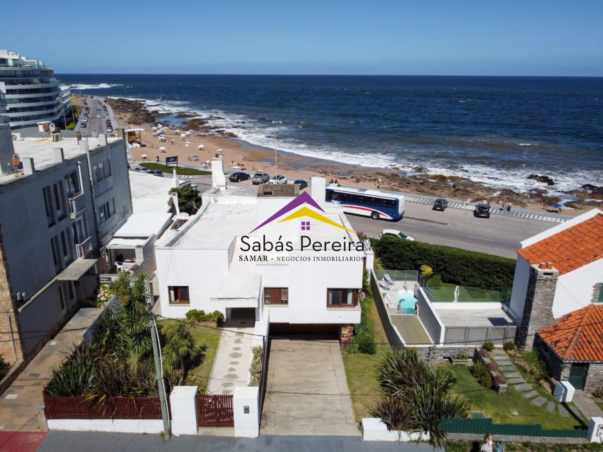 Casa ID.41735 - Casa primera línea en Venta en Península