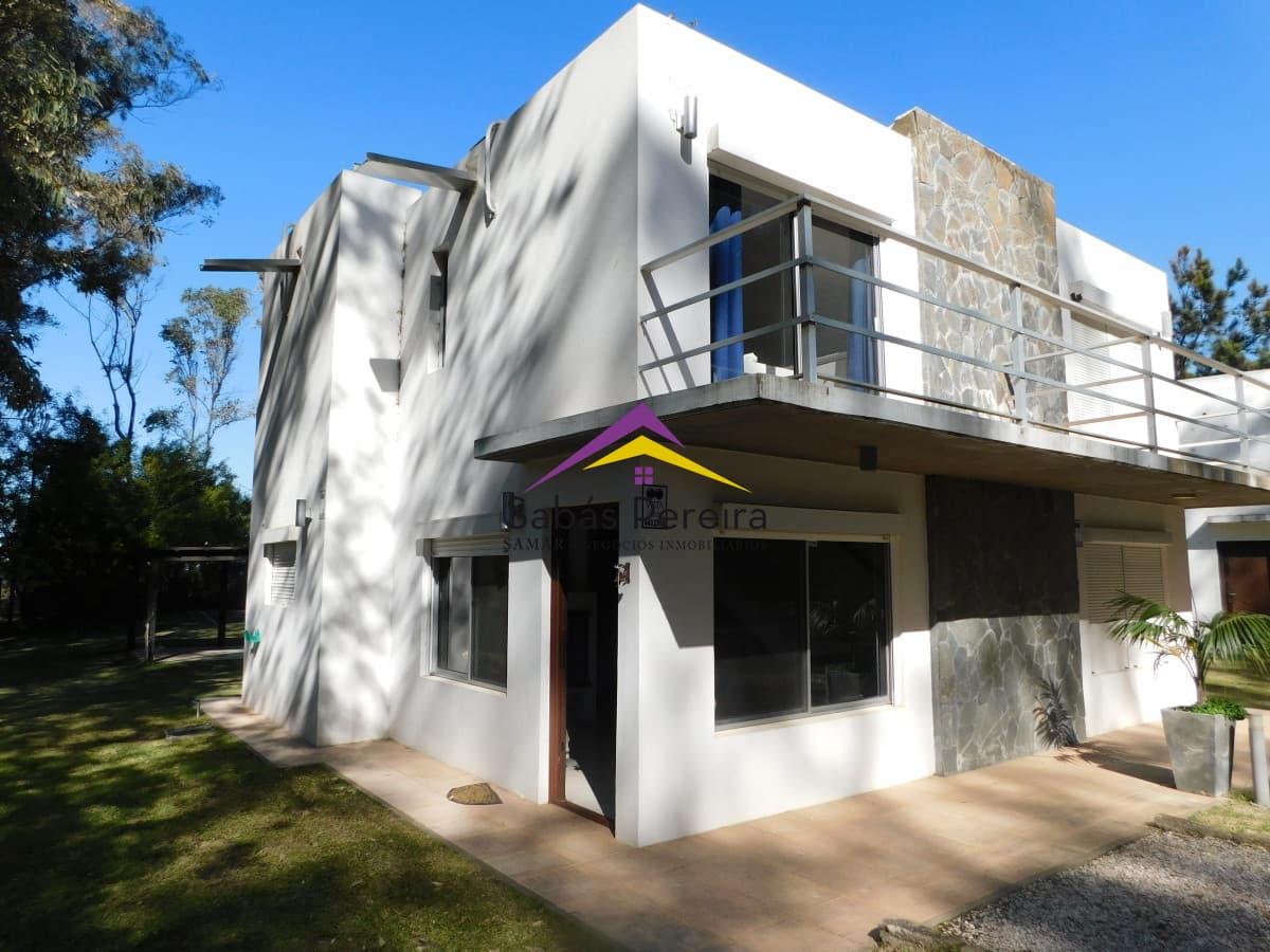 Casa ID.41455 - Venta casa 2 dormitorios 2 baños, Bella Vista, Piriapolis, Maldonado
