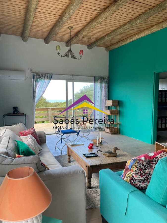 Casa de 3 dormitorios en alquiler temporario en Manantiales