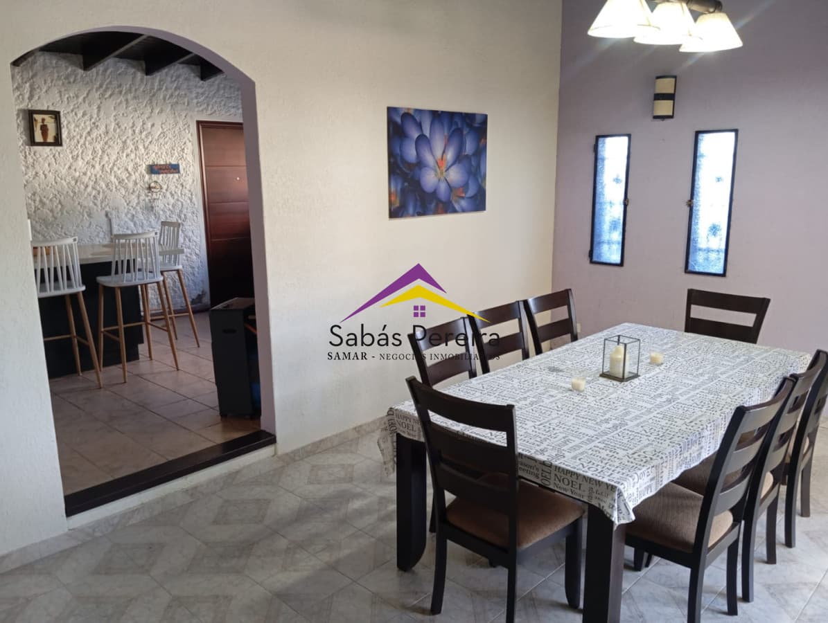 Casa ID.41712 - Venta, casa 2 dormitorios, 3 baños, Country, Piriapolis, Maldonado Country, Piriápolis, Maldonado.