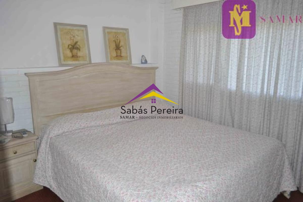 Alquiler de Casa de 3 dormitorios en Punta del Este Playa Brava