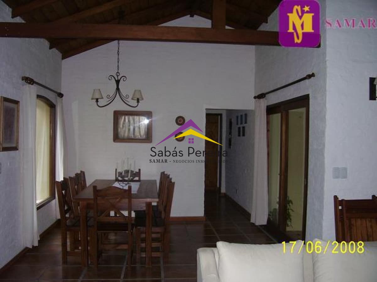 Casa en Pinares en alquiler de temporada