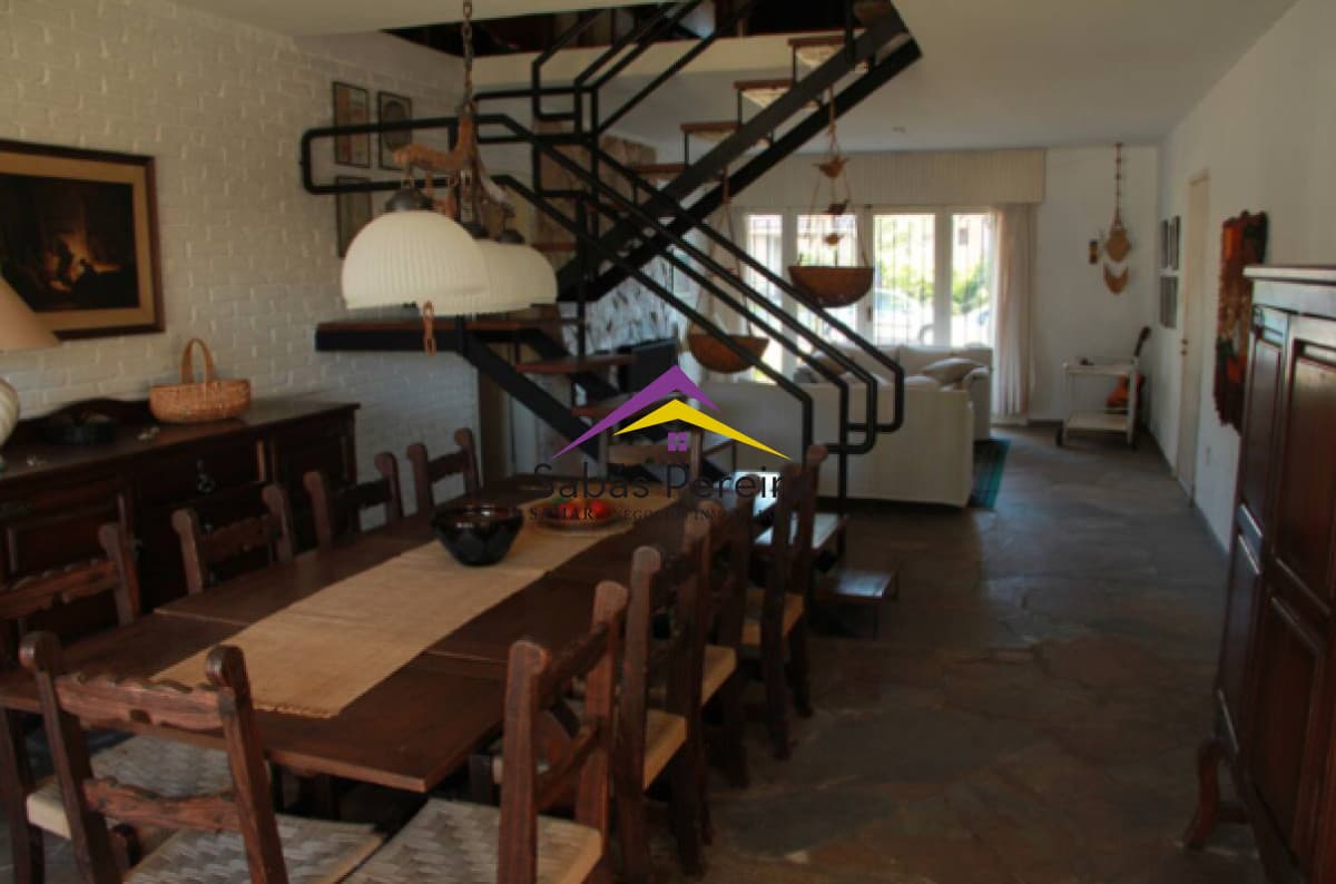Casa en Mansa, 5 dormitorios *