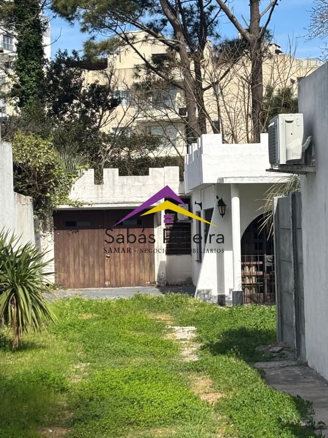 CASA ALQUILER PARADA 5 A METROS DE LA PLAYA