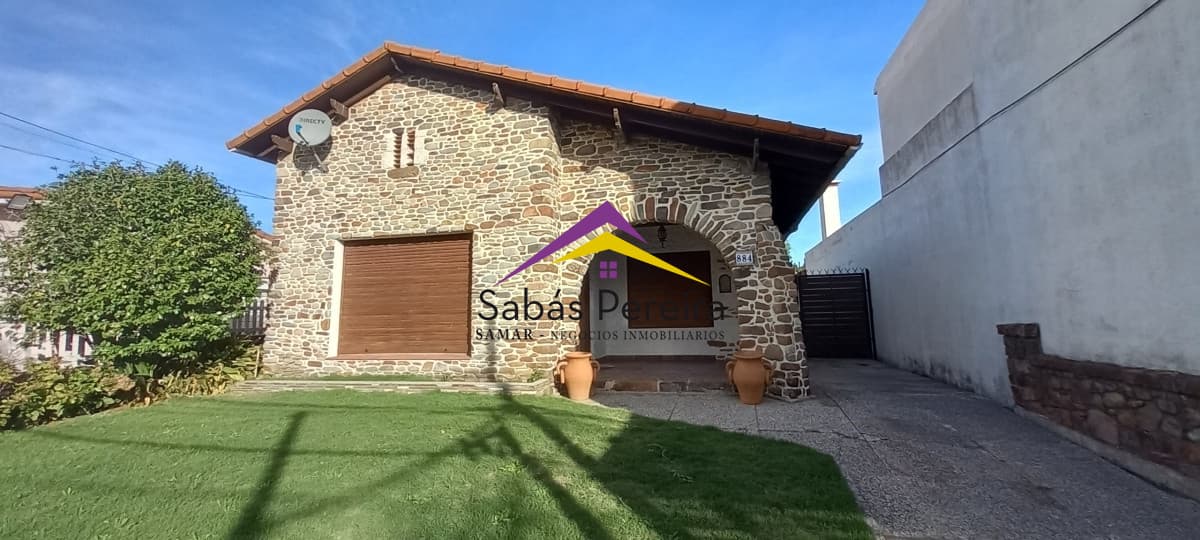 Casa ID.41224 - Casa en venta 4 dormitorios, 2 baños. Centro, Piriápolis, Maldonado.