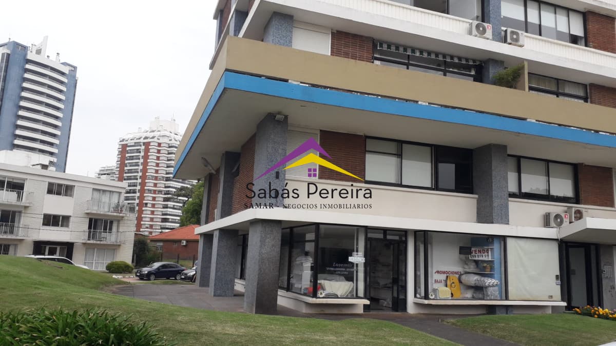 Local Comercial ID.41172 - VENTA Y ALQUILER LOCAL COMERCIAL PUNTA DEL ESTE