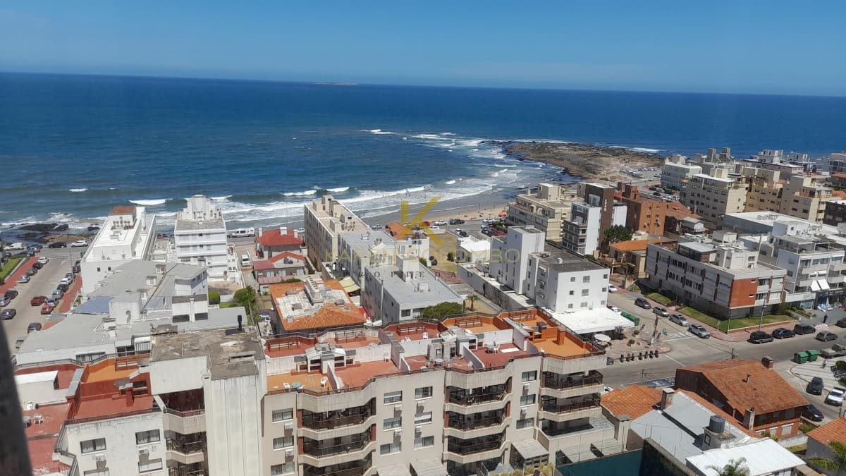 Alquiler enero 2 dormitorios excelente vista punta del este