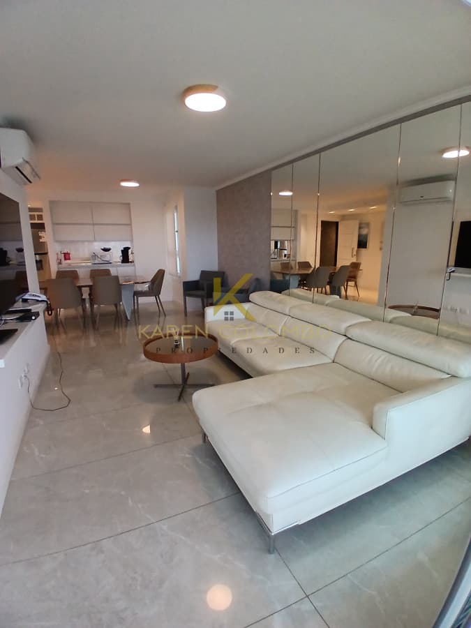 Apartamento en Punta del Este, Mansa
