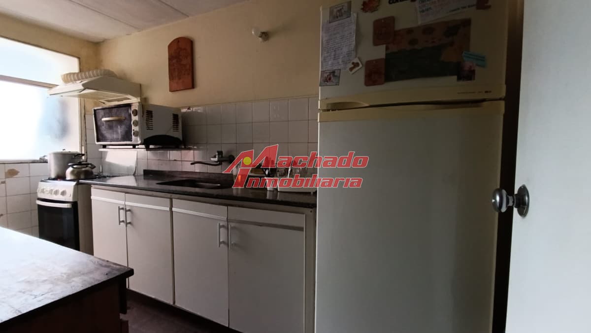 Vendo apartamento B9 4 dormitorios oportunidad Maldonado