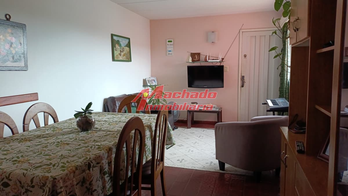 Vendo apartamento B9 4 dormitorios oportunidad Maldonado