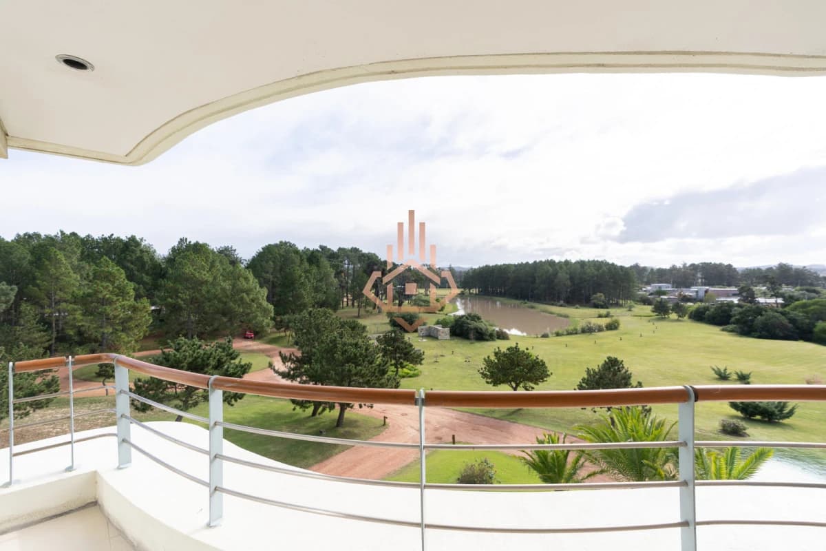 Venta Departamento 3 dormitorios Punta del este