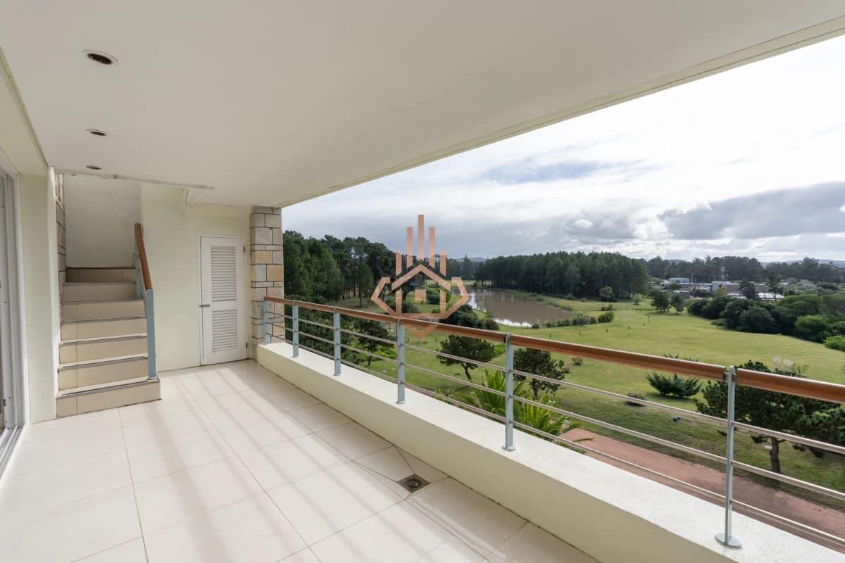 Venta Departamento 3 dormitorios Punta del este