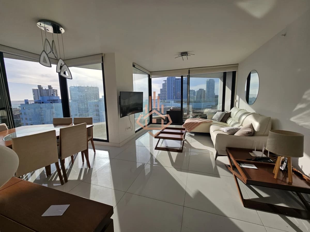 SE VENDE HERMOSO DEPARTAMENTO DE 3 DORMITORIOS EN PISO 10 FULL AMENITIS