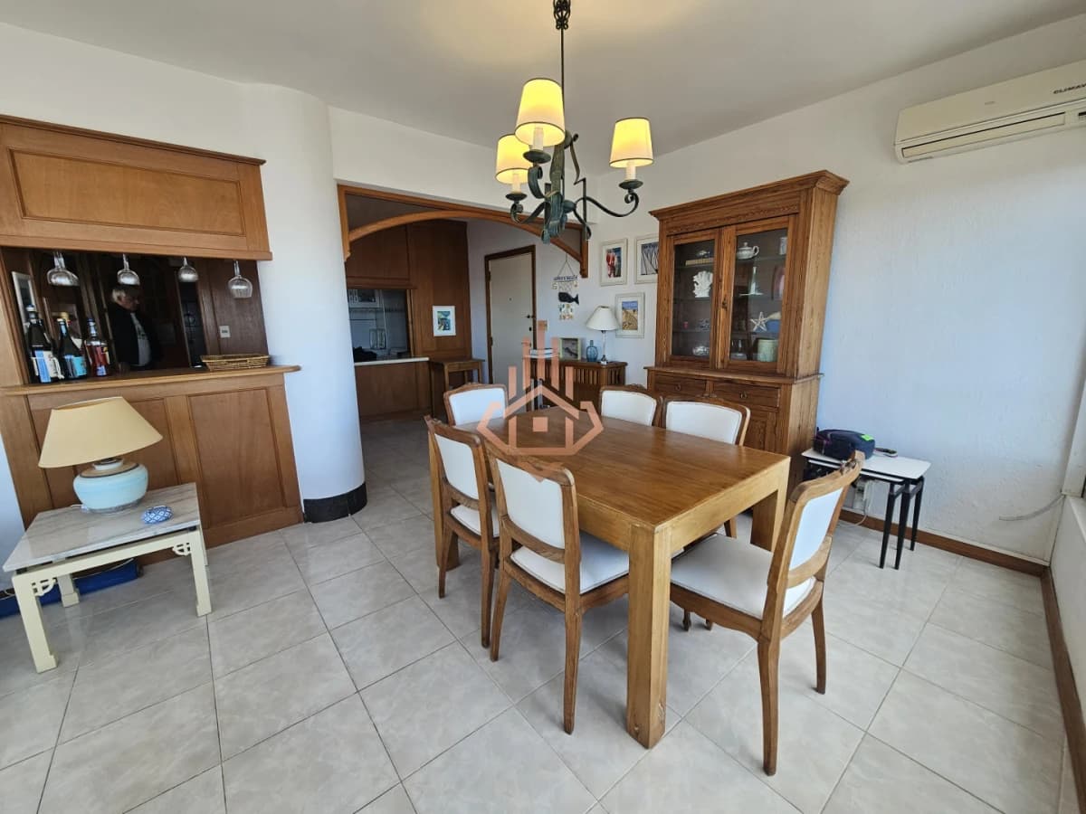 APARTAMENTO EN LA PENINSULA VISTA AL MAR
