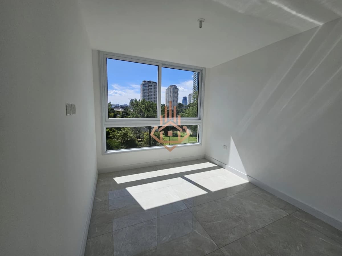 EN VENTA | A Estrenar en Addy Grill con Amenities Premium y Renta Anual