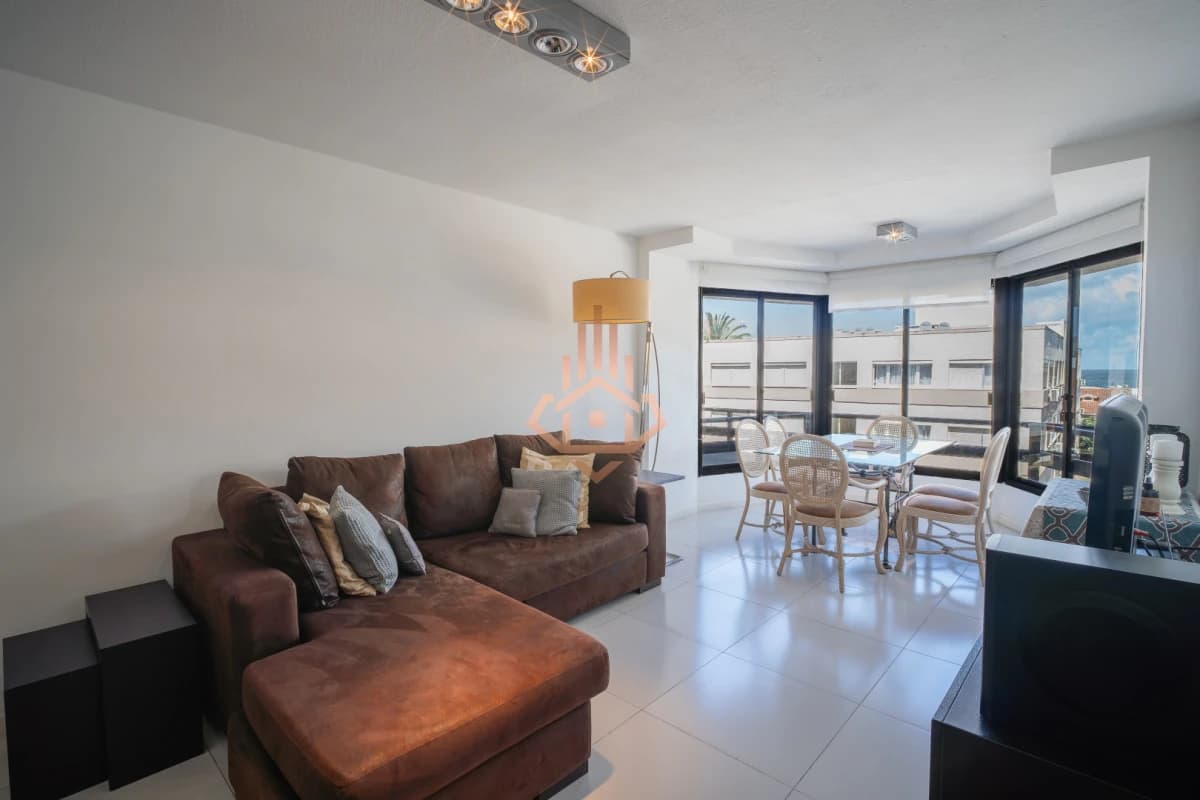Apartamento en la Península - A pasos de Playa El Emir y Av. Gorlero