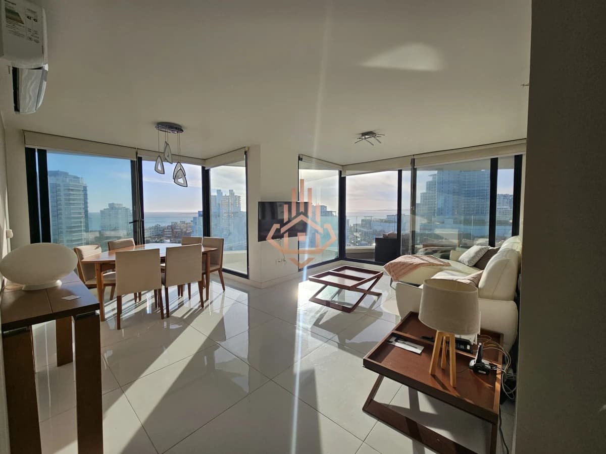 SE VENDE HERMOSO DEPARTAMENTO DE 3 DORMITORIOS EN PISO 10 FULL AMENITIS