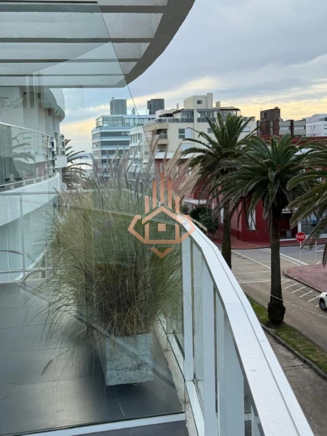 Dúplex Premium en Venta con Vista al Mar en Edificio Bonaire II - Península