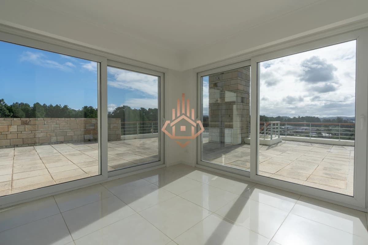 Venta Departamento 3 dormitorios Punta del este