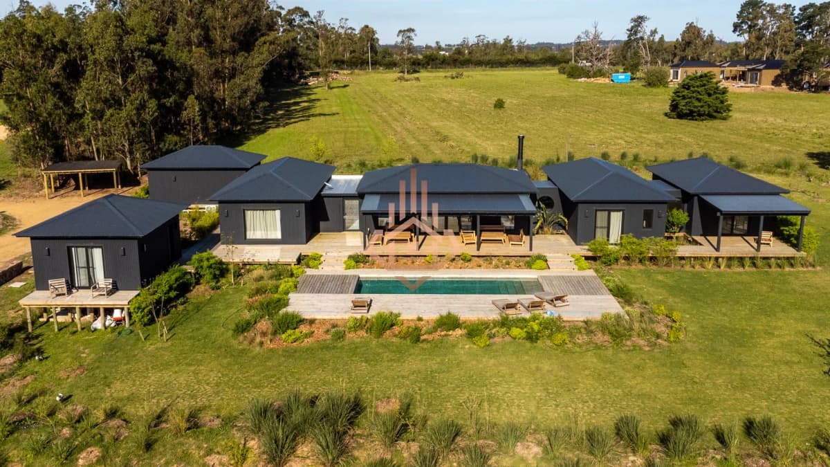 Espectacular Casa en Puerto Quetzal - La Barra