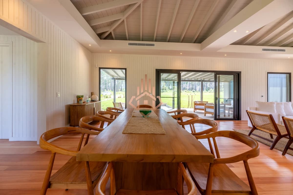 Casa en venta en Puerto Quetzal - La Barra