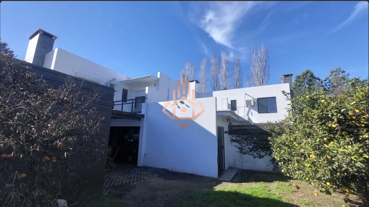 Casa en venta en Pinares - Parada 27