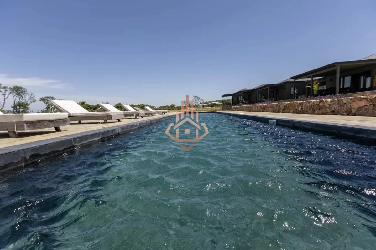 Chacra de 7 suites en Club de Chacras Puerto Quetzal
