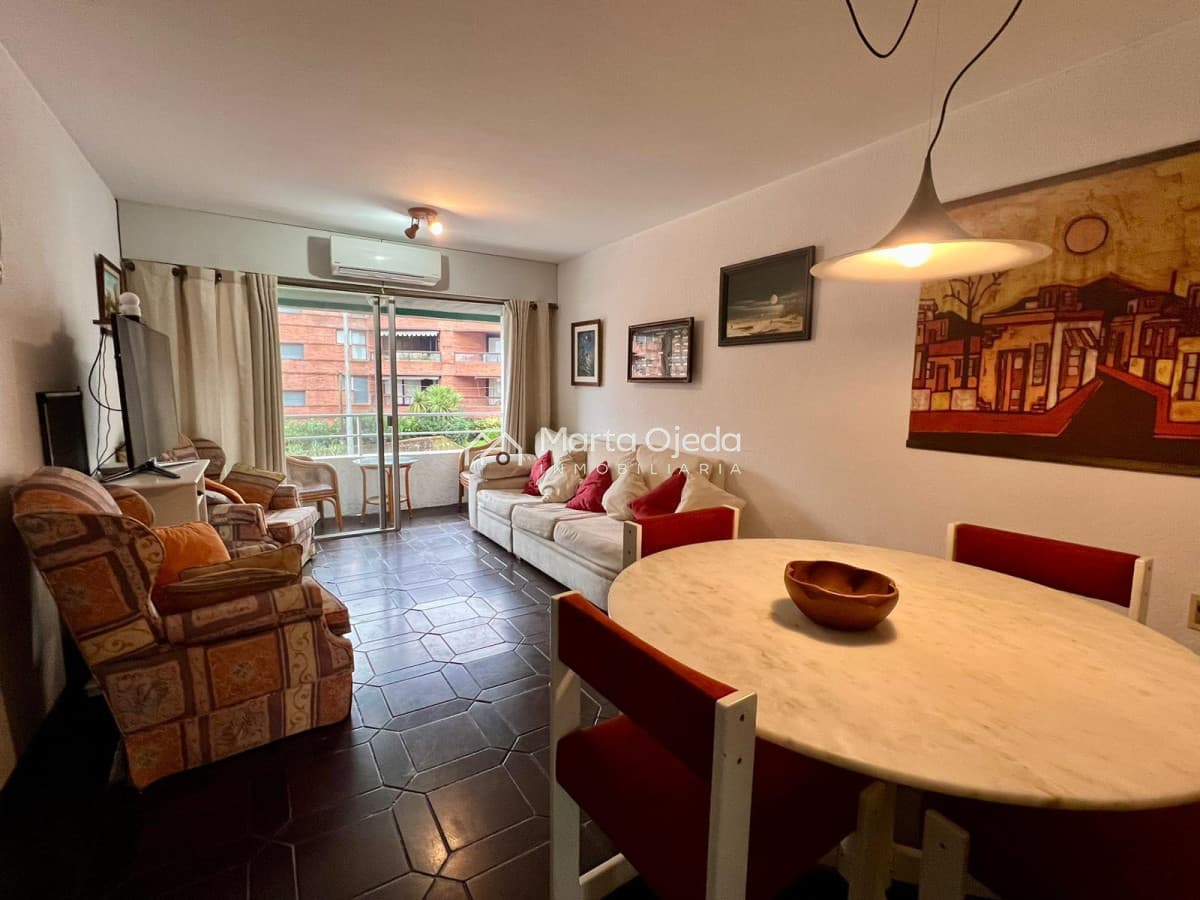 Apartamento ID.41664 - Venta departamento 2 dormitorios en Edificio Positano, Playa Mansa, Península