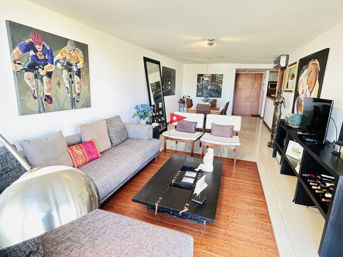 Apartamento ID.379 - Apartamento en venta 3 dormitorios Torre Tressesenta