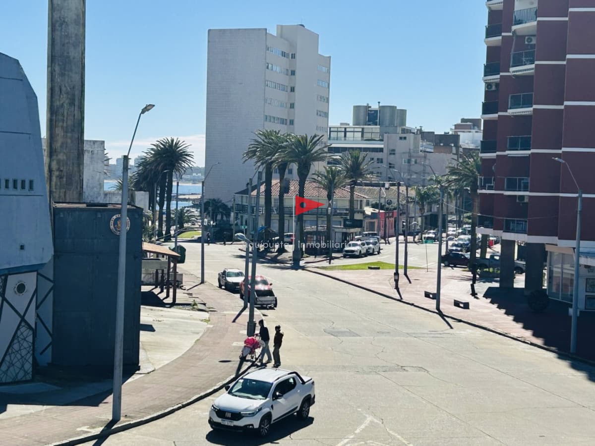 Apartamento ID.382 - Apartamento en venta monoambiente edificio caracol punta del este