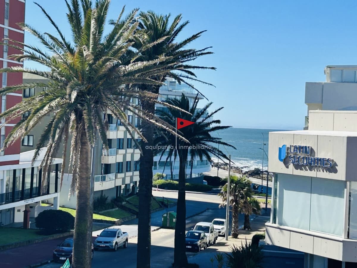Apartamento ID.382 - Apartamento en venta monoambiente edificio caracol punta del este