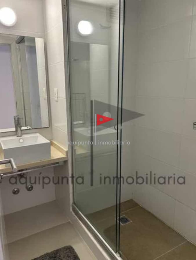 Apartamento ID.23 -  Venta Apartamento 3 dormitorios Punta del Este Vista Al Mar