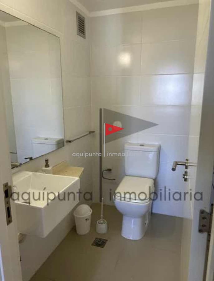 Apartamento ID.23 -  Venta Apartamento 3 dormitorios Punta del Este Vista Al Mar