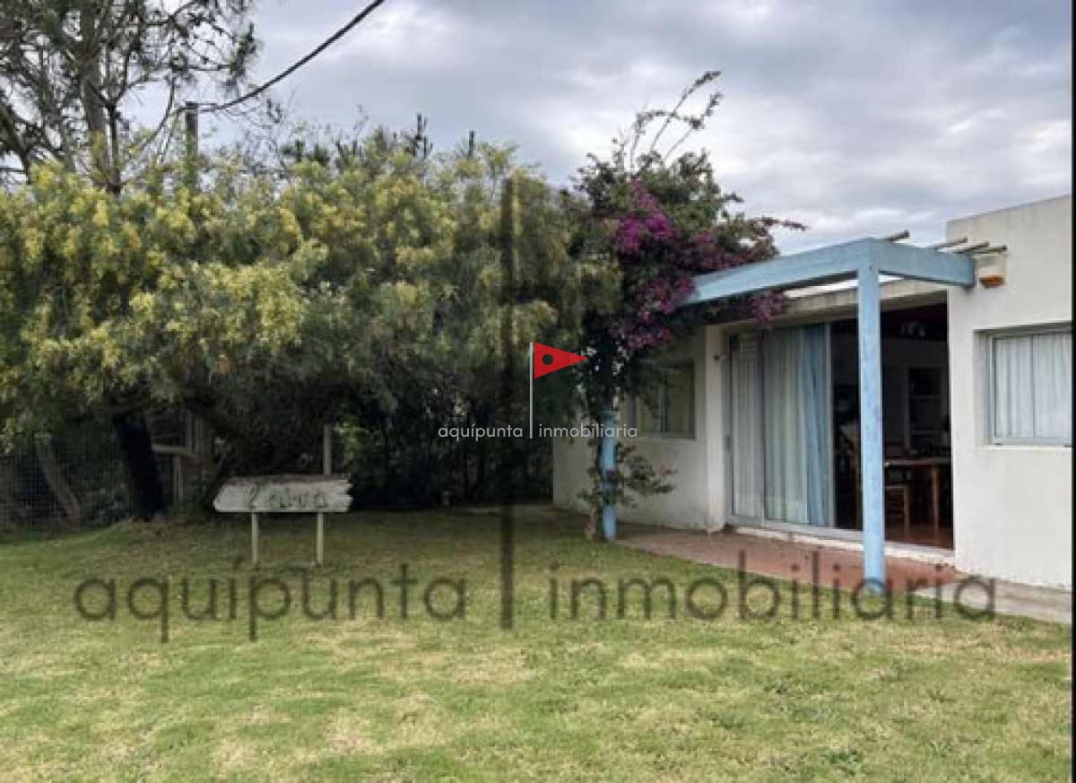 Casa ID.18 - Venta casa Punta Negra Piriapolis 3 dormitorios 2 baños