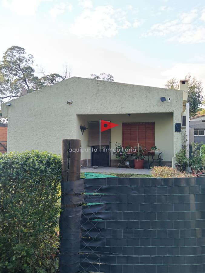 Casa ID.355 - Venta dos casas en un padrón playa hermosa