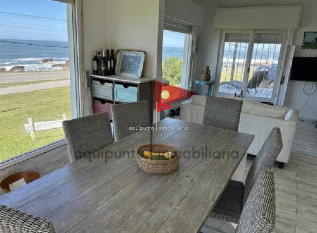 Casa En Punta Colorada