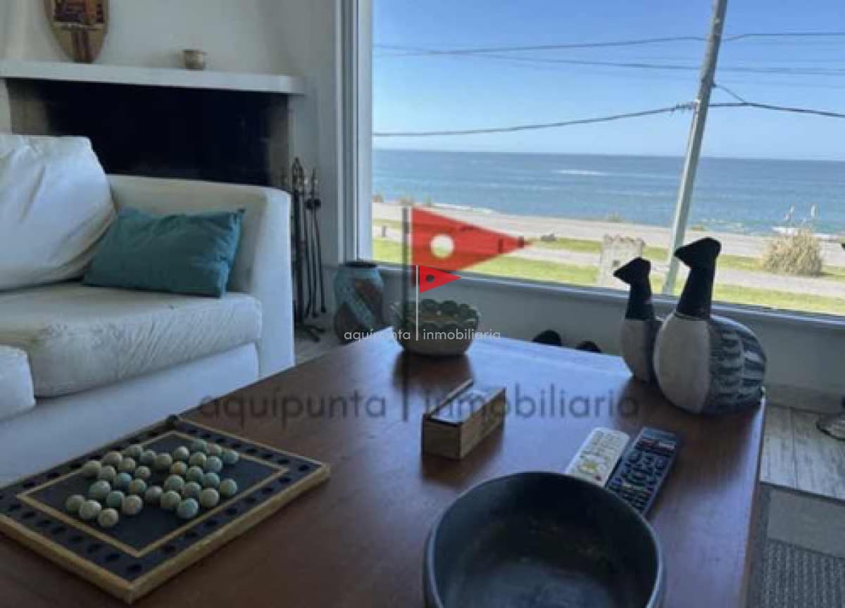 Casa En Punta Colorada