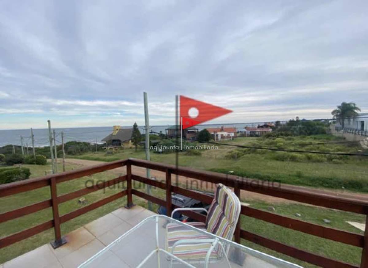 Casa En Punta Colorada