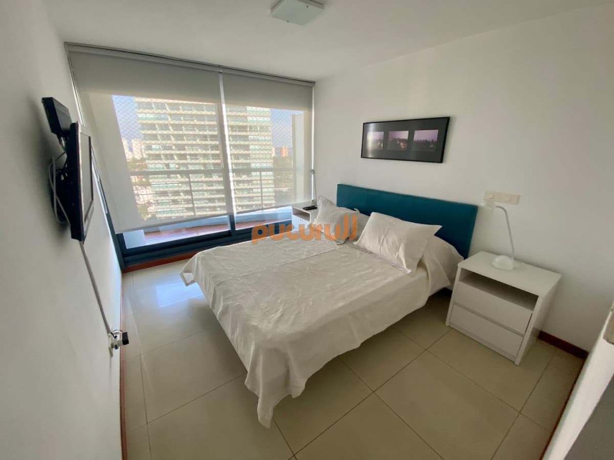 Hermoso apartamento en venta en Torre Tressesenta 2 dorm