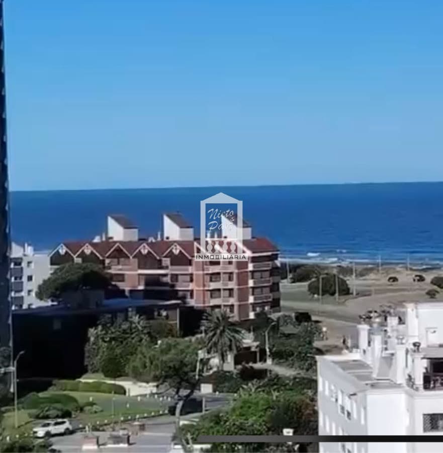Torres del Este, Torre Brava, 2 Dormitorios, 2 baños. Venta